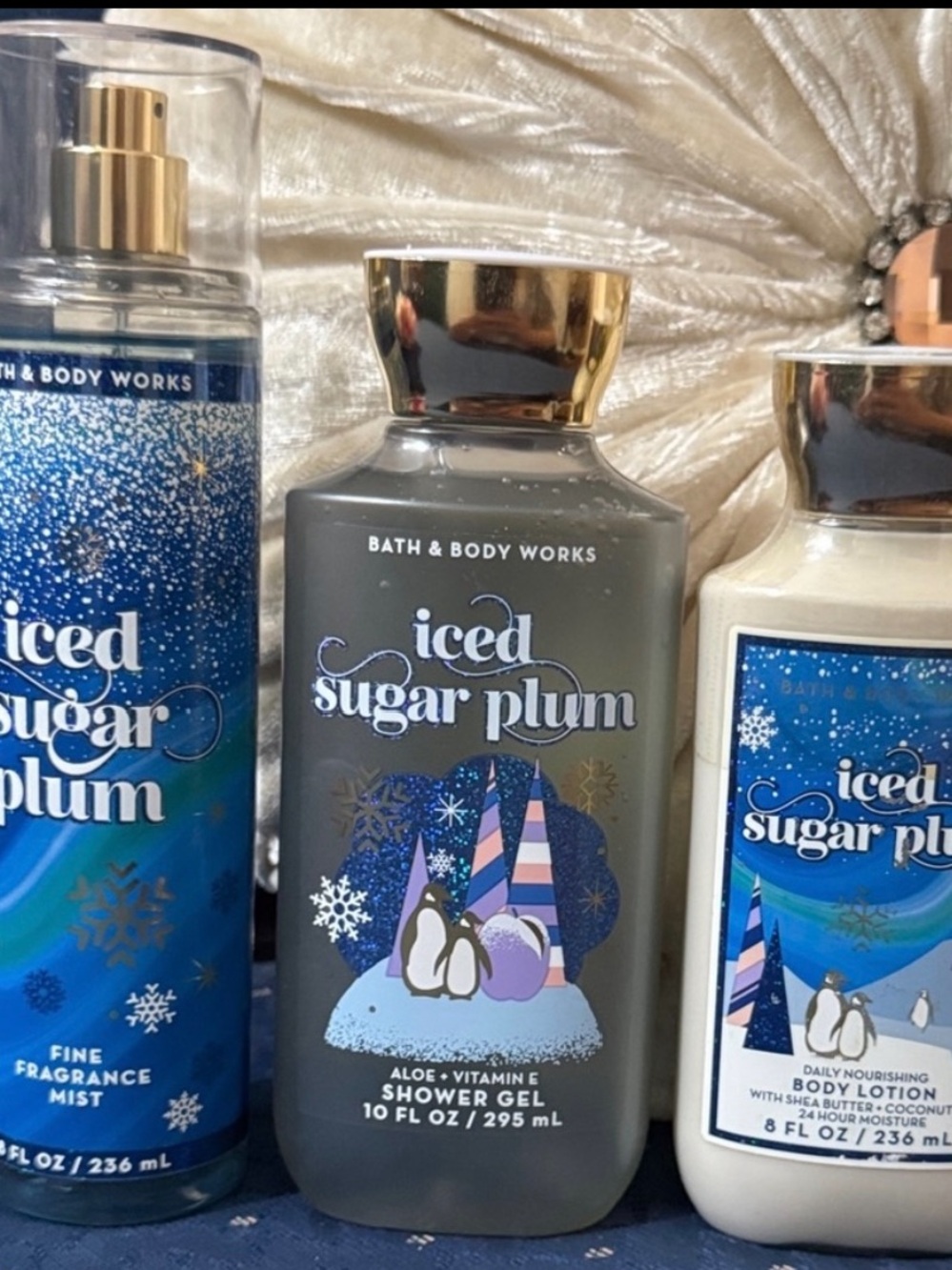 Bath & Body Works Iced Sugar Plum Shower Gel - Gray